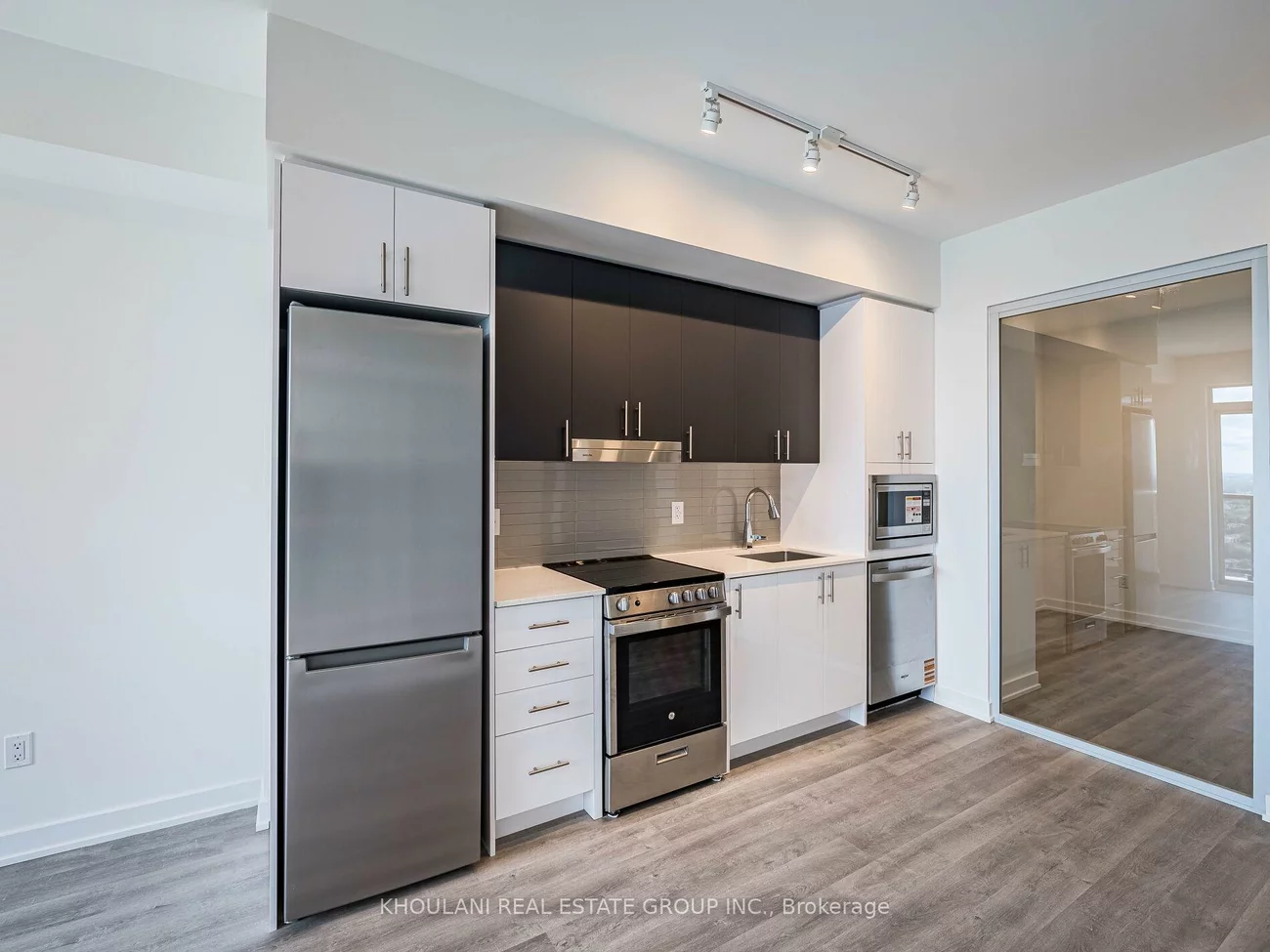 5105, Hurontario, City Centre, Mississauga