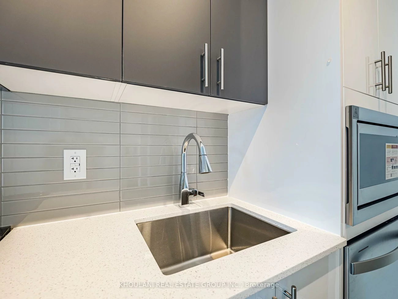 5105, Hurontario, City Centre, Mississauga