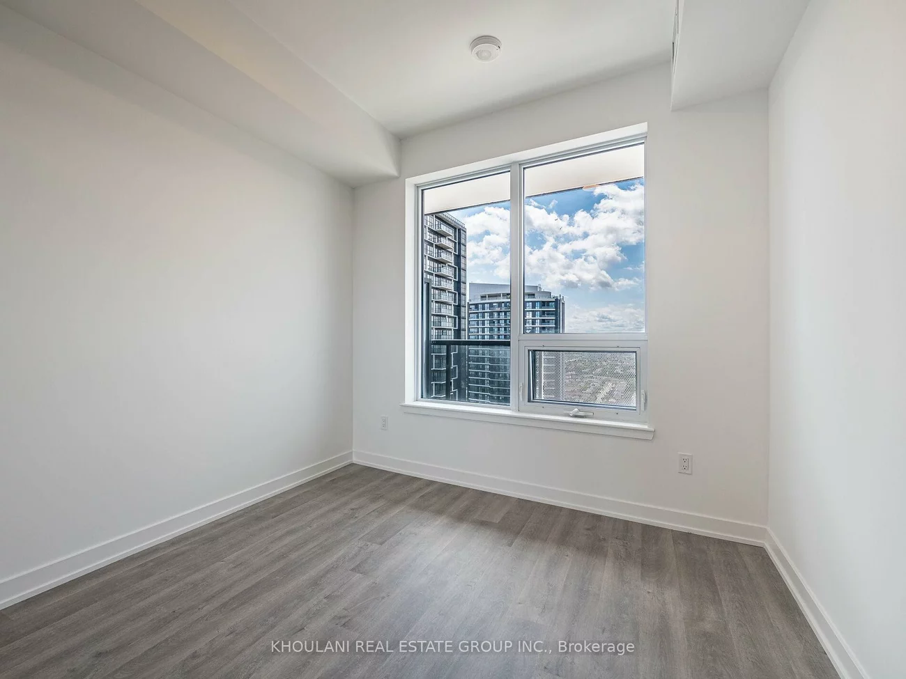 5105, Hurontario, City Centre, Mississauga