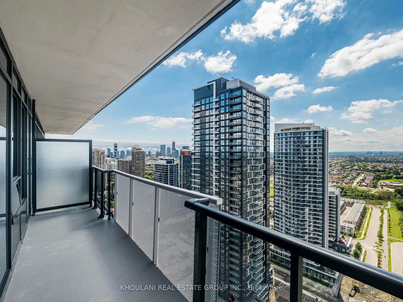 5105, Hurontario, City Centre, Mississauga