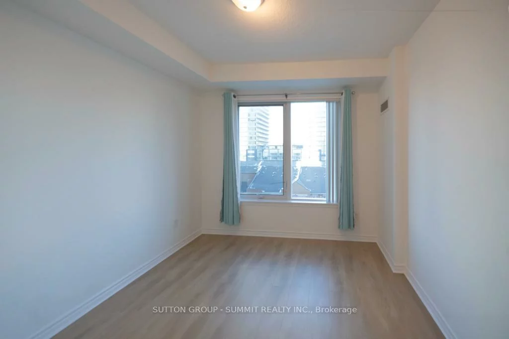 385, Prince of Wales, City Centre, Mississauga