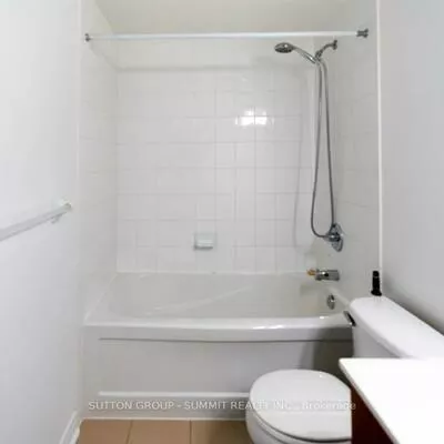 385, Prince of Wales, City Centre, Mississauga
