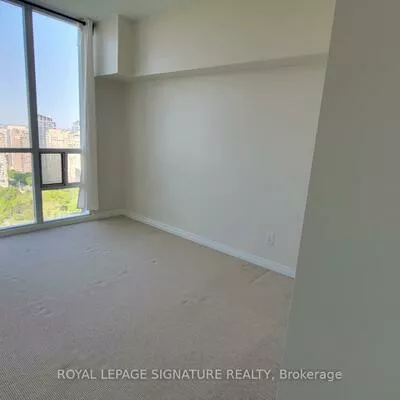 223, Webb, City Centre, Mississauga