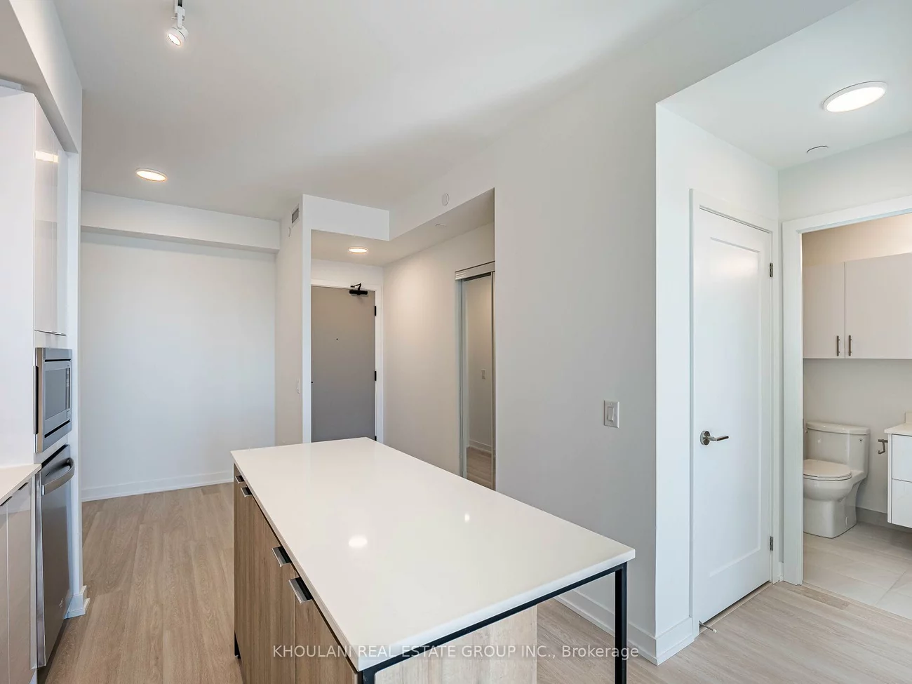 5105, Hurontario, Hurontario, Mississauga