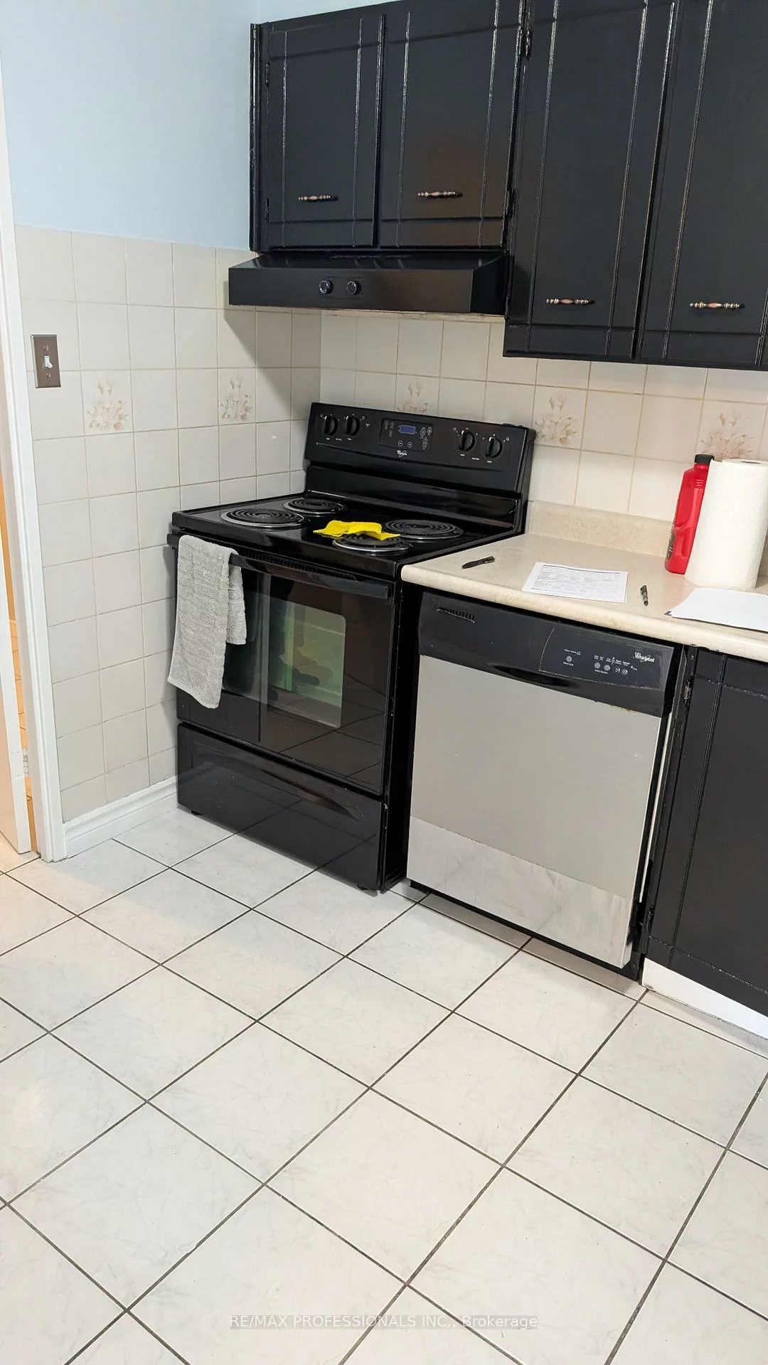 1320, Mississauga Valley, Mississauga Valleys, Mississauga