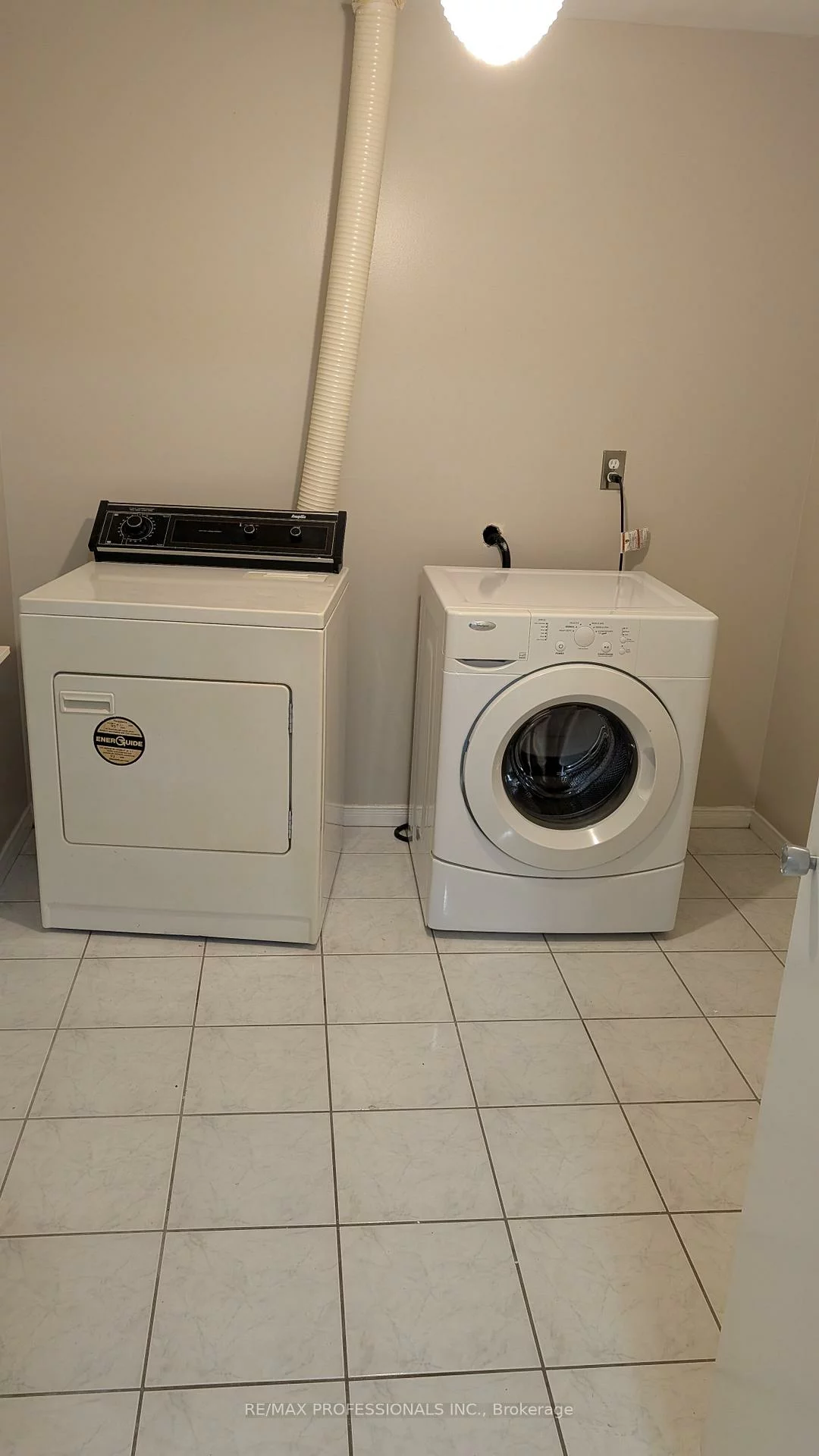 1320, Mississauga Valley, Mississauga Valleys, Mississauga