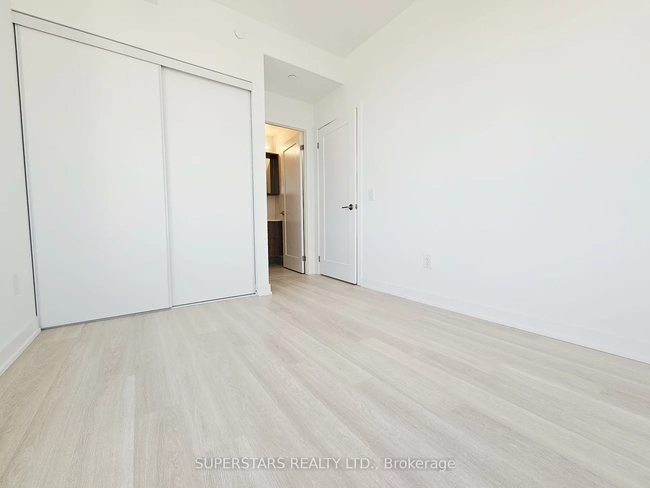 5105, Hurontario, Hurontario, Mississauga