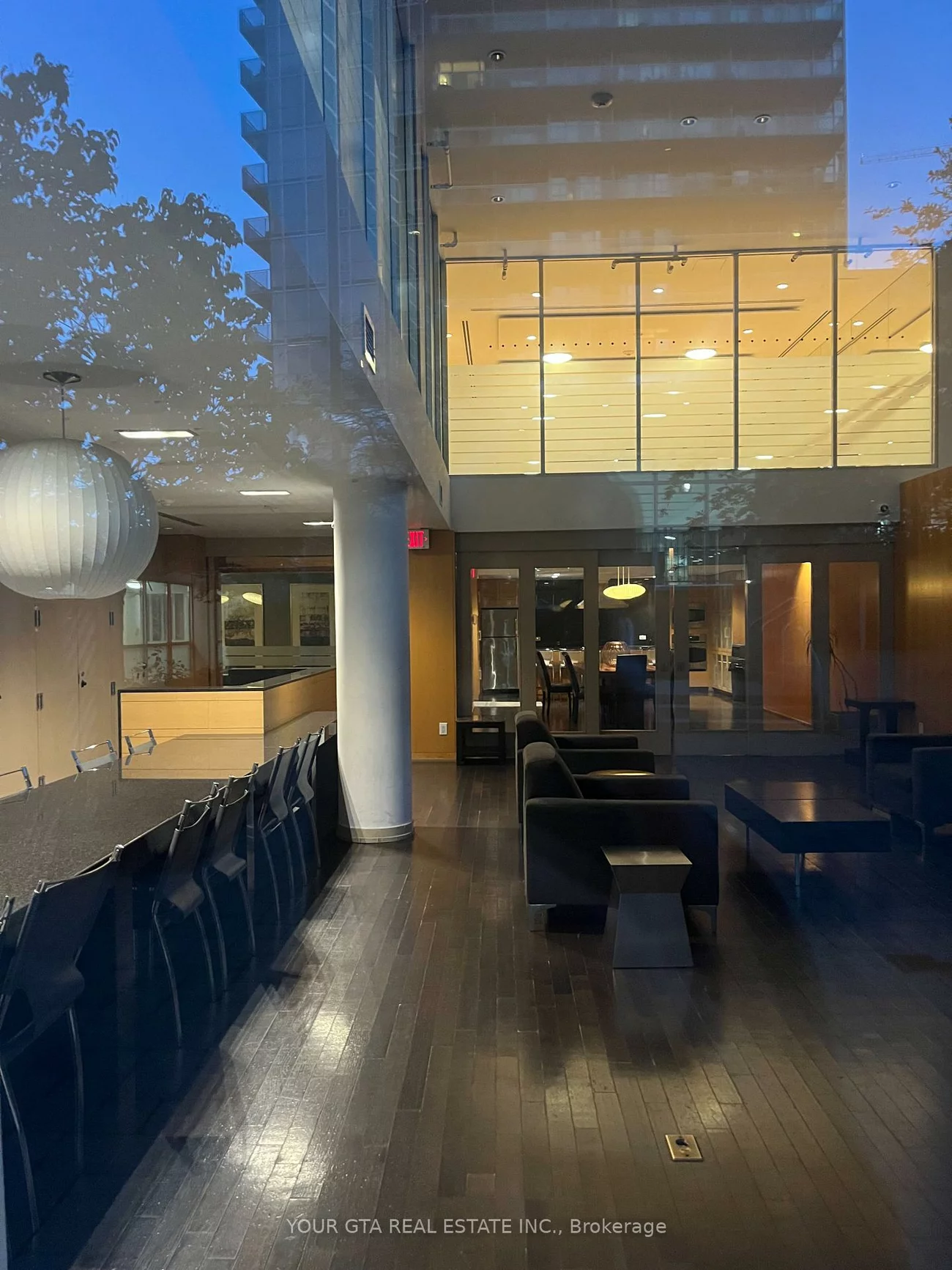 223, Webb, City Centre, Mississauga