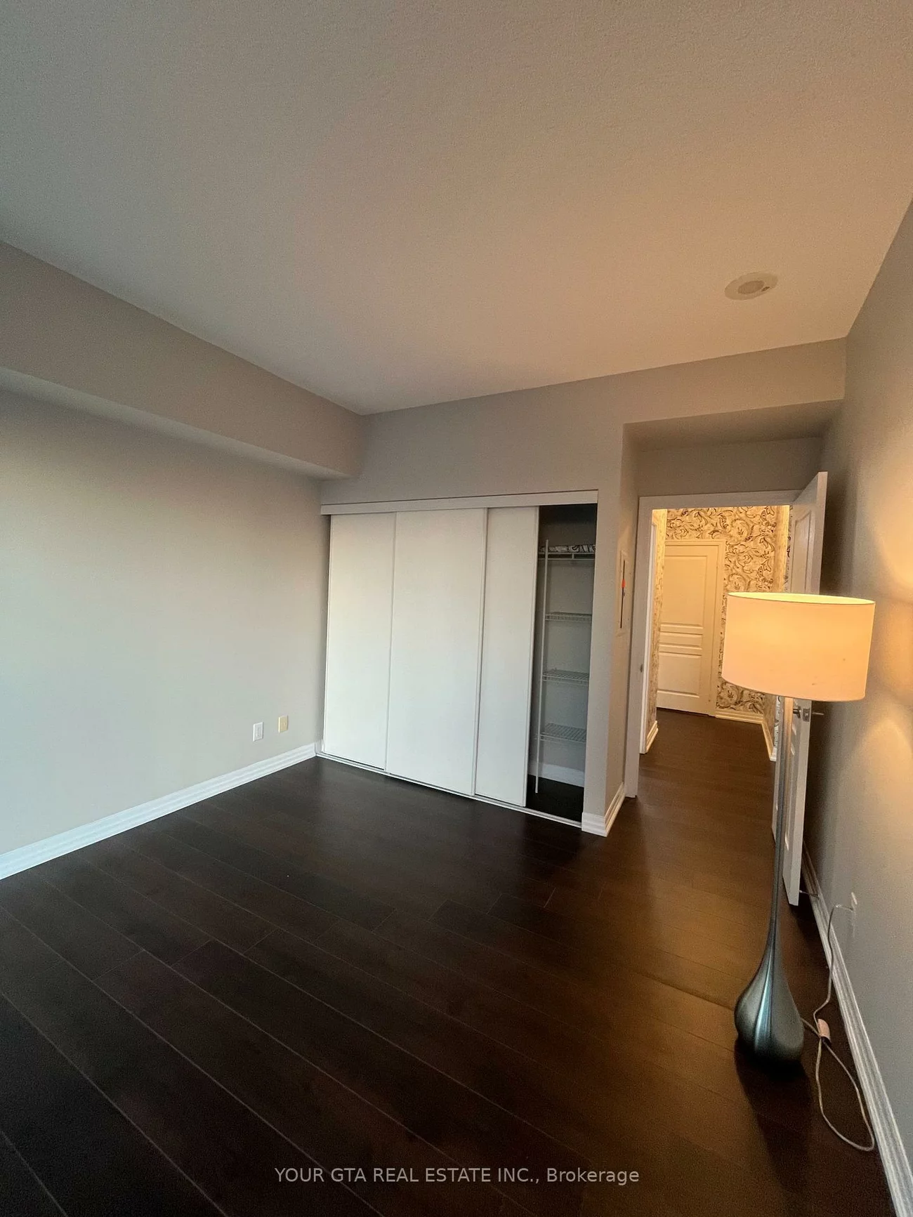 223, Webb, City Centre, Mississauga