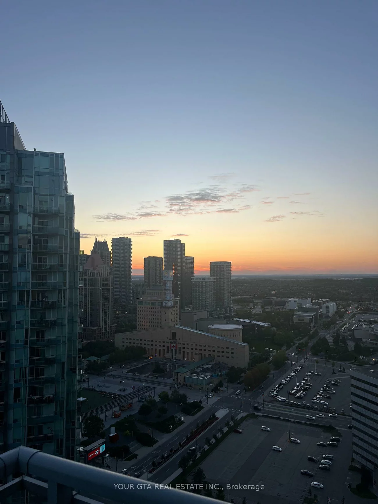223, Webb, City Centre, Mississauga