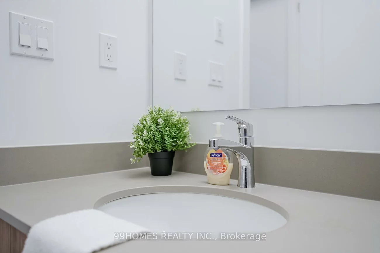 4015, Hickory, Rathwood, Mississauga