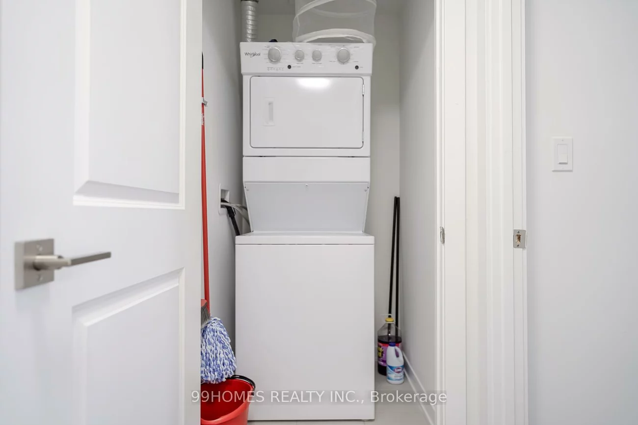 4015, Hickory, Rathwood, Mississauga