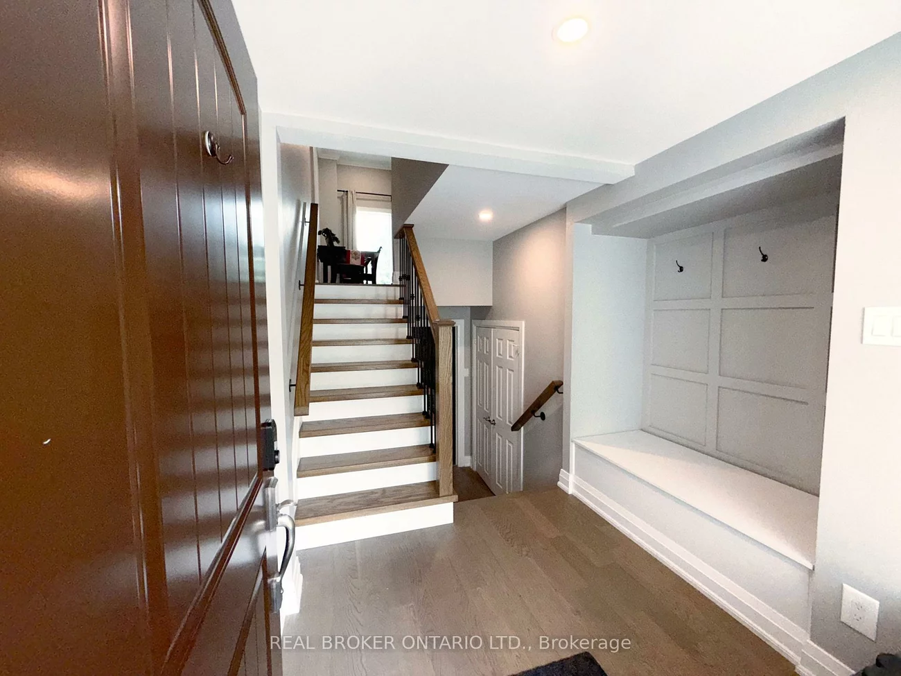 6679, Shelter Bay, Meadowvale, Mississauga