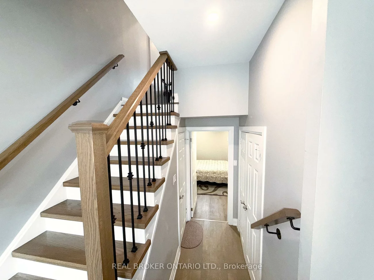 6679, Shelter Bay, Meadowvale, Mississauga