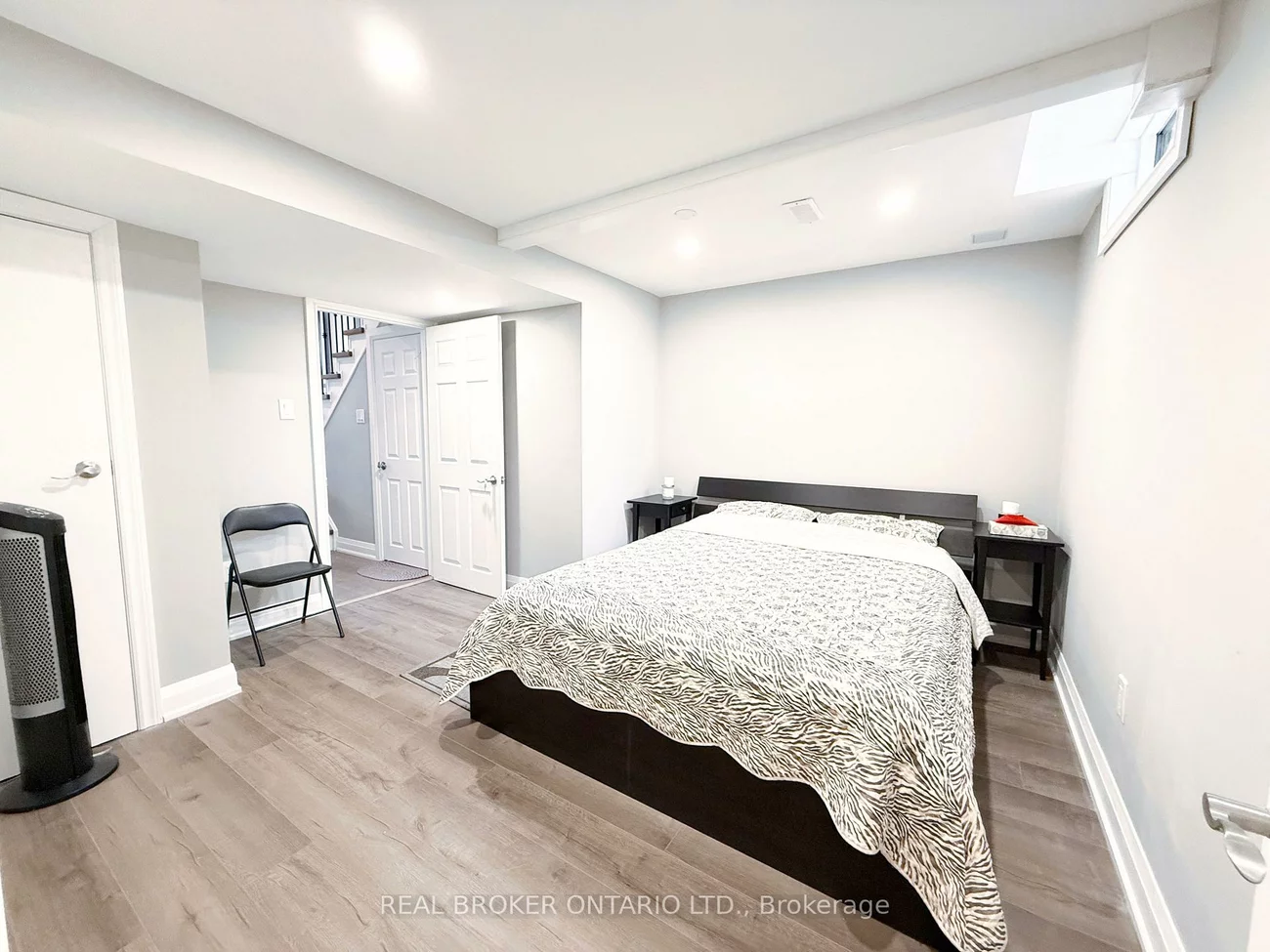 6679, Shelter Bay, Meadowvale, Mississauga