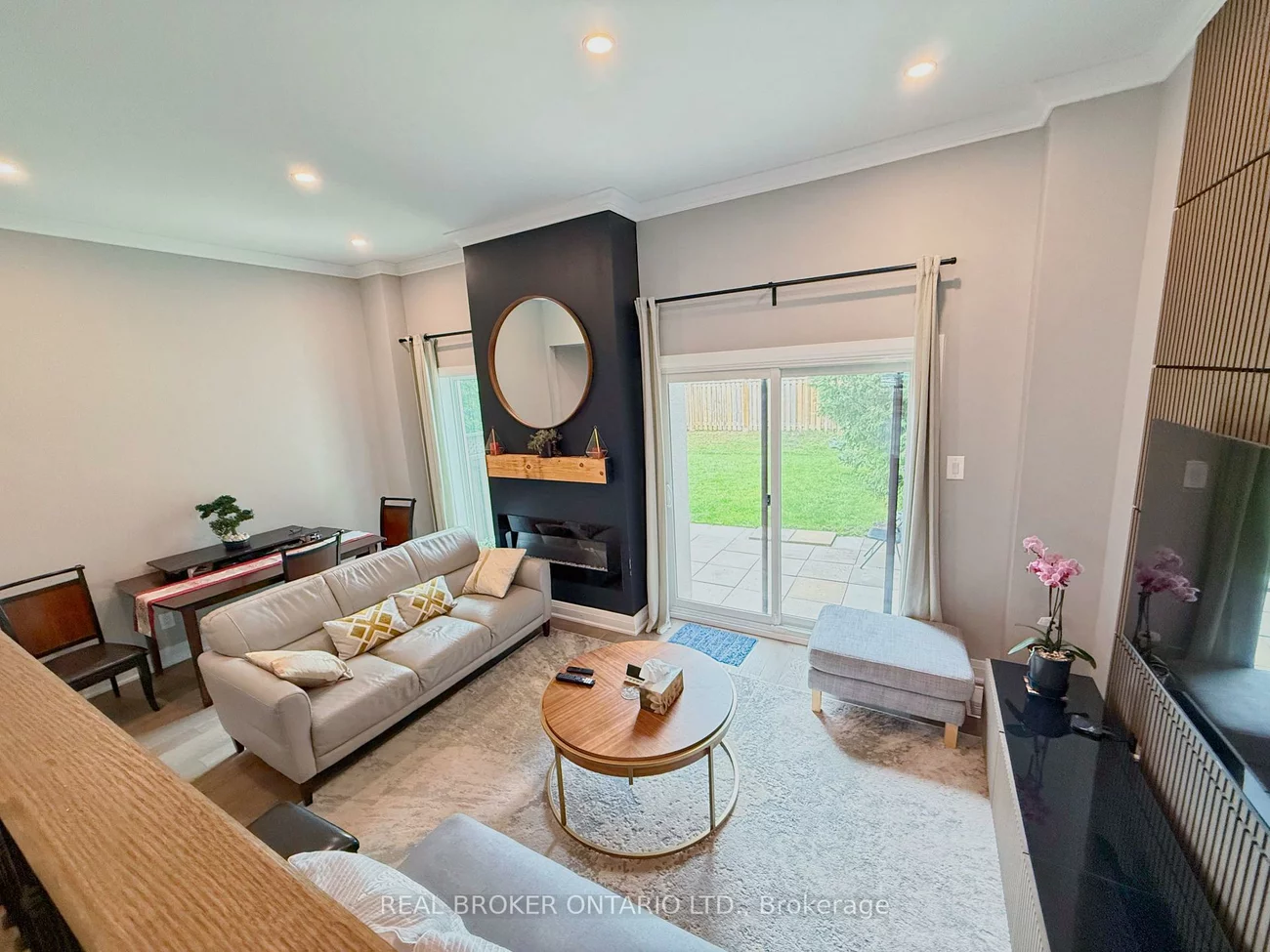 6679, Shelter Bay, Meadowvale, Mississauga