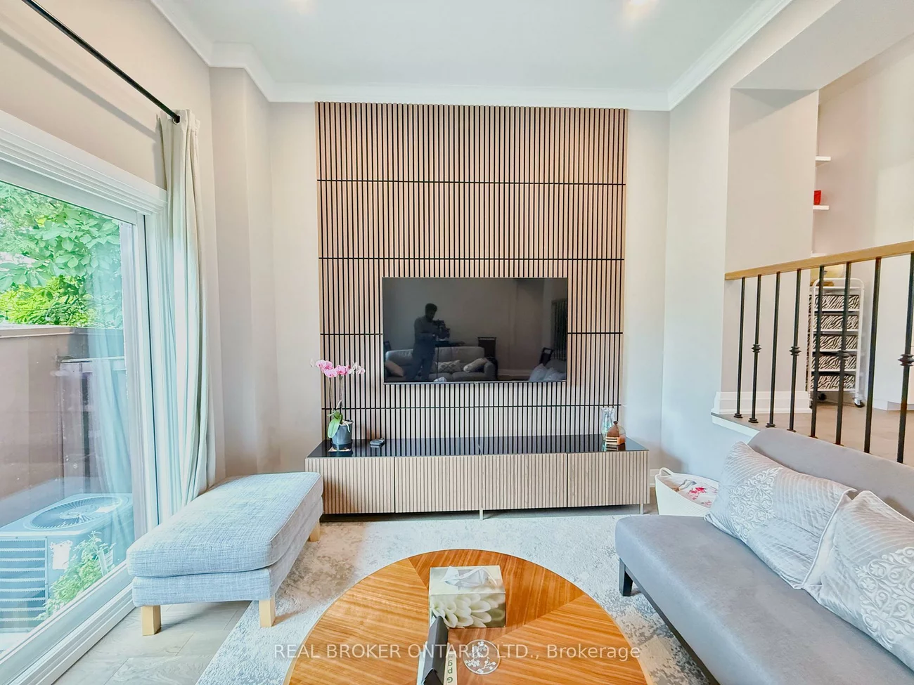 6679, Shelter Bay, Meadowvale, Mississauga