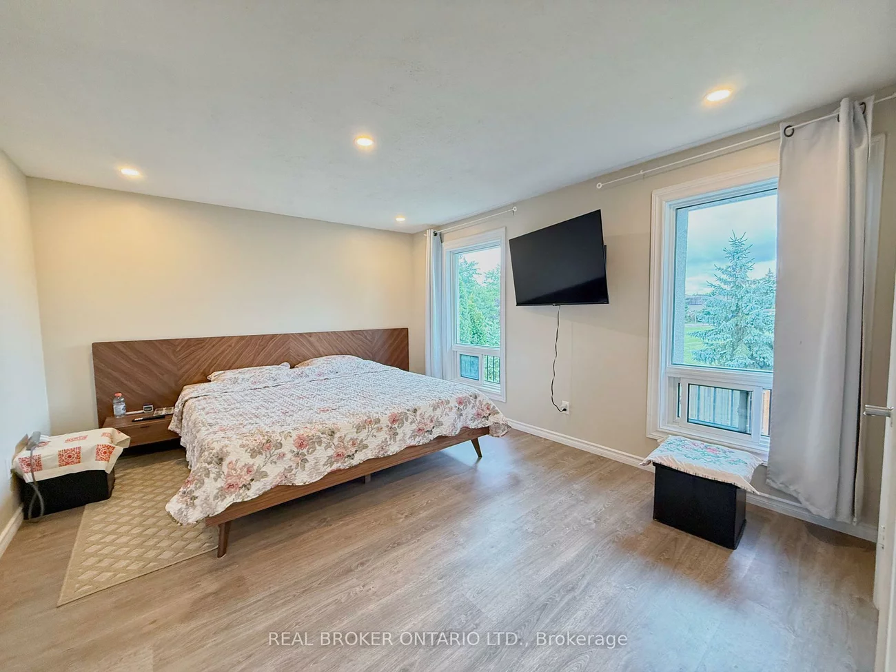 6679, Shelter Bay, Meadowvale, Mississauga