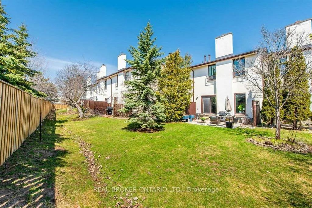 6679, Shelter Bay, Meadowvale, Mississauga
