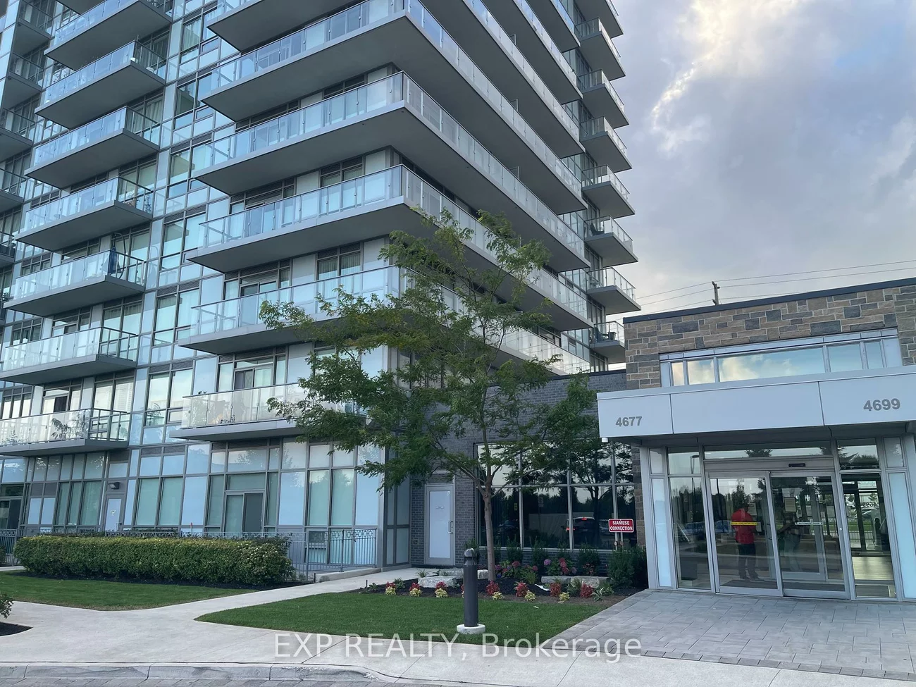 4677, Glen Erin, Central Erin Mills, Mississauga