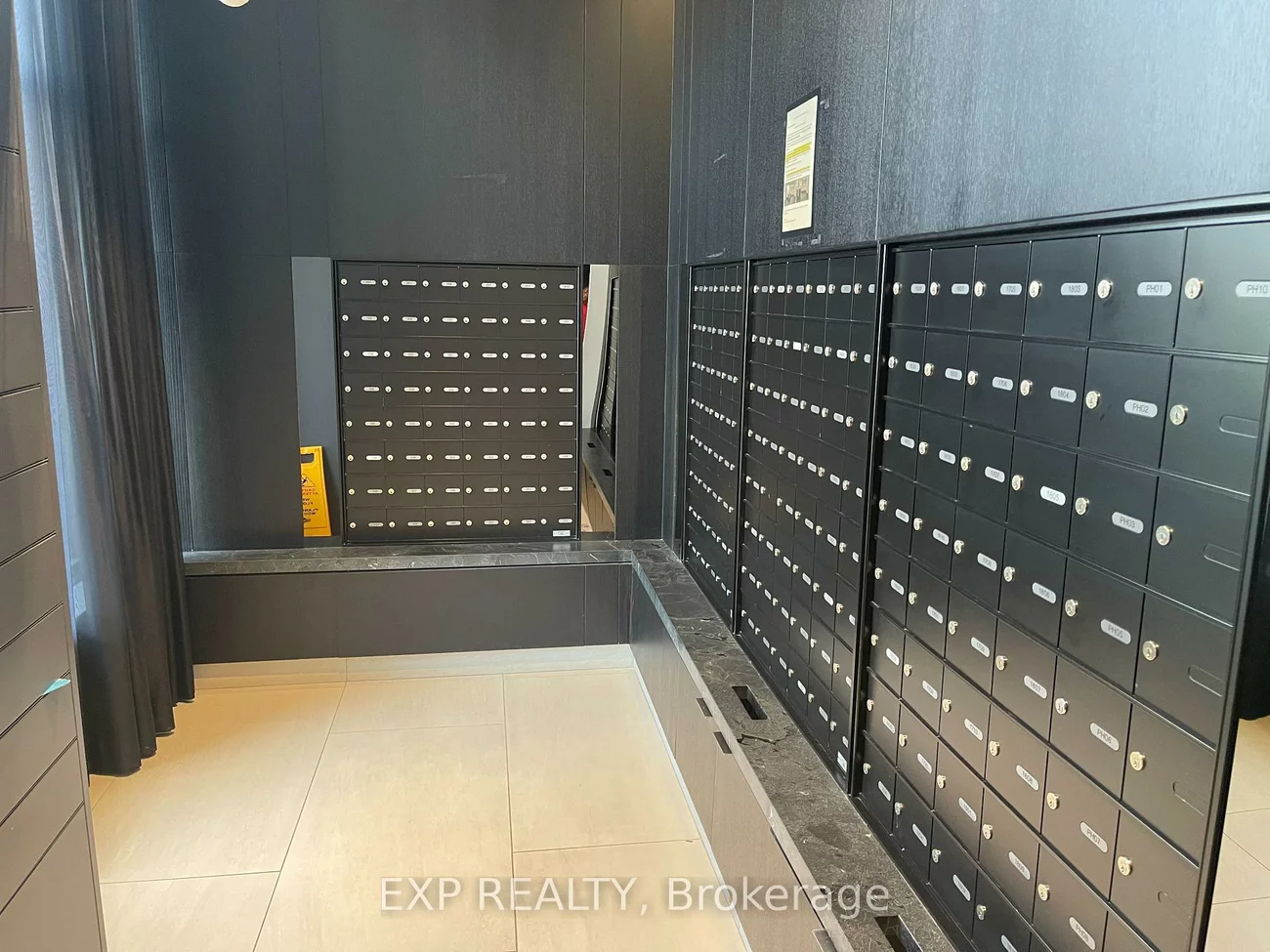 4677, Glen Erin, Central Erin Mills, Mississauga