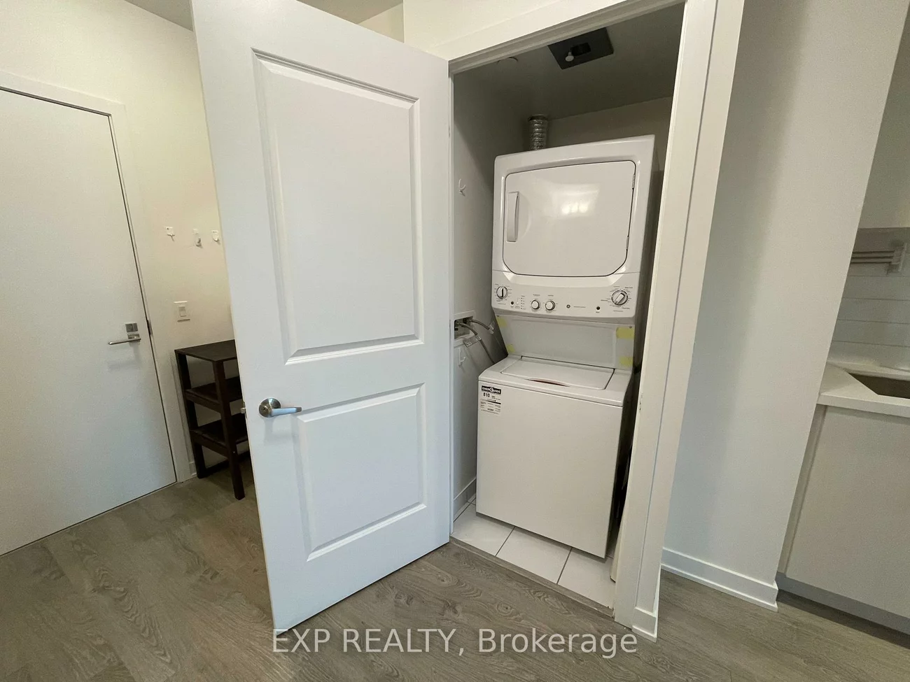 4677, Glen Erin, Central Erin Mills, Mississauga