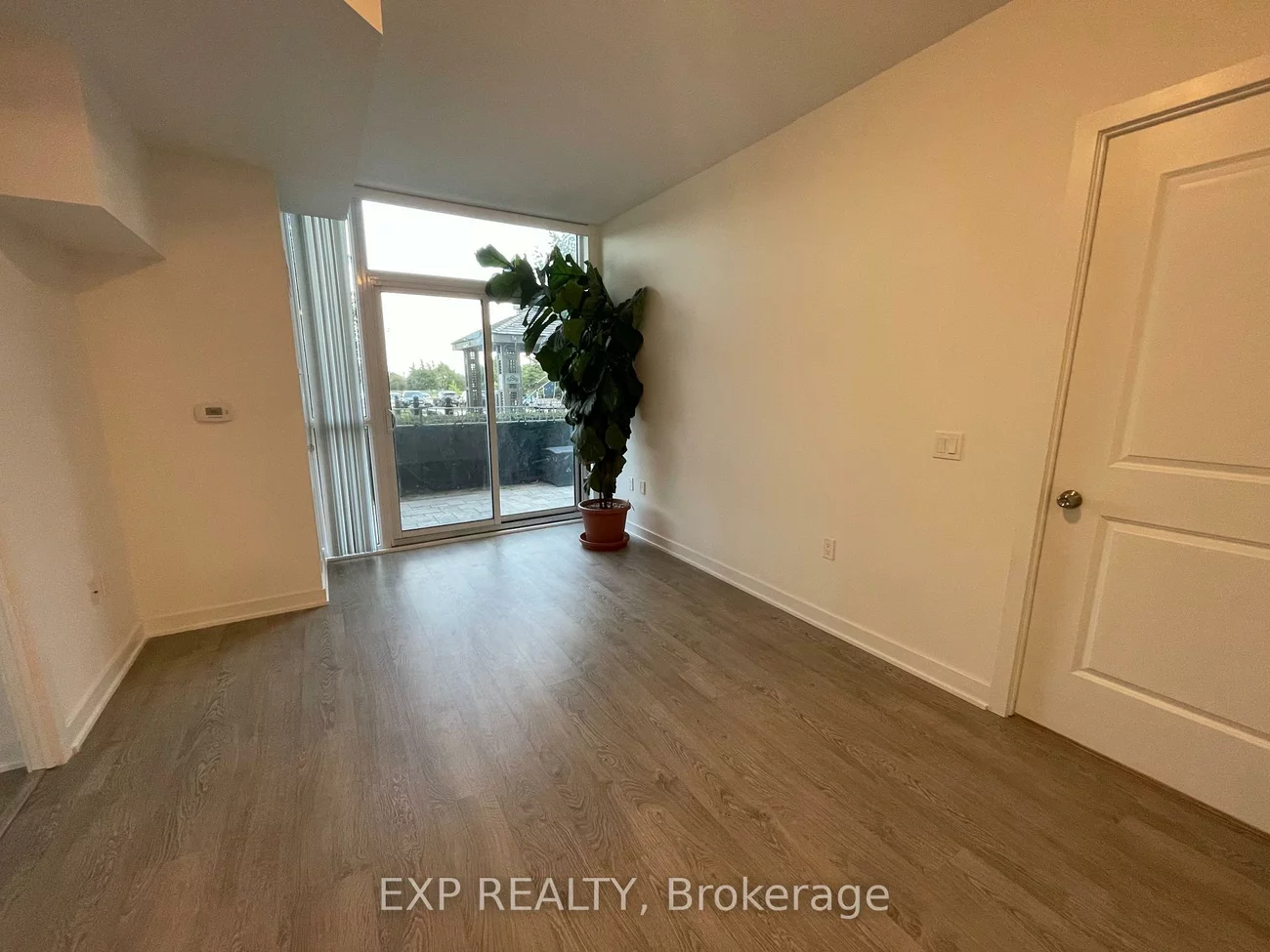 4677, Glen Erin, Central Erin Mills, Mississauga