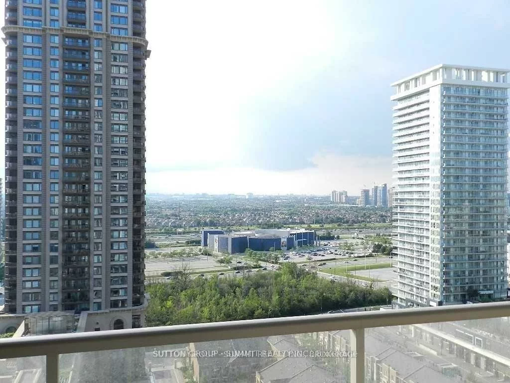 388, Prince Of Wales, City Centre, Mississauga