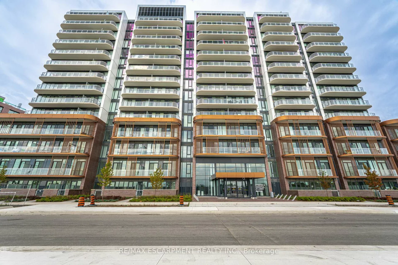 220, Missinnihe, Port Credit, Mississauga