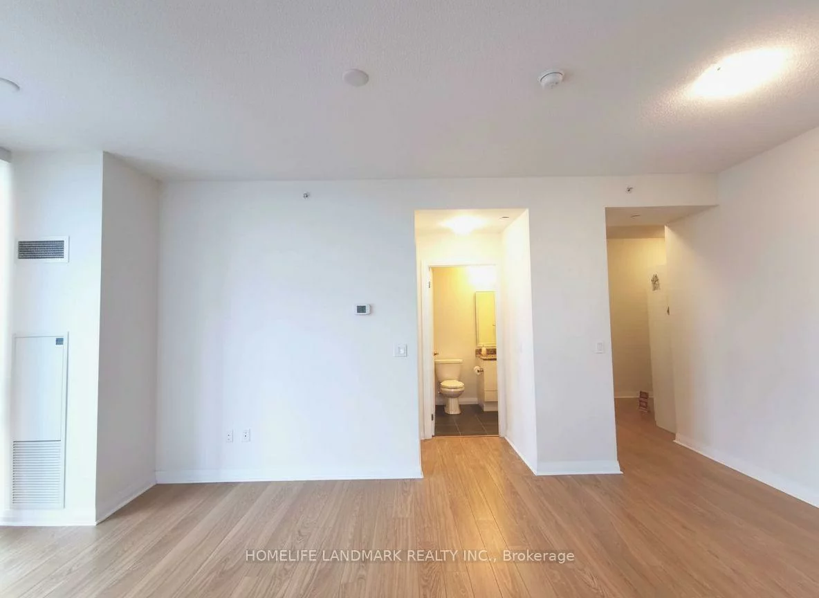 75, Eglinton, Hurontario, Mississauga