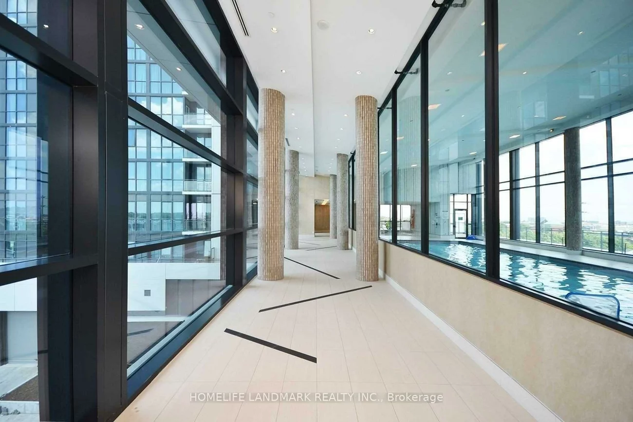 75, Eglinton, Hurontario, Mississauga