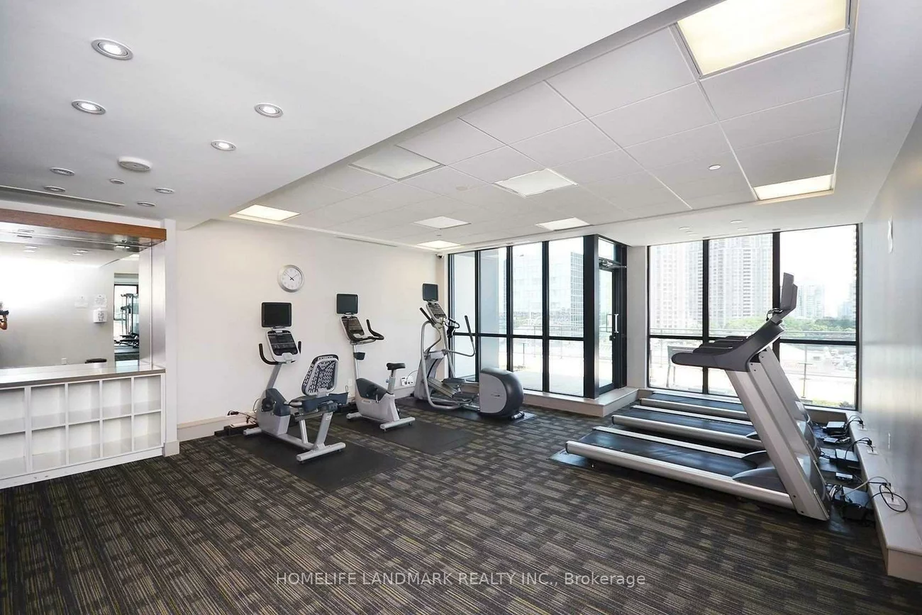 75, Eglinton, Hurontario, Mississauga