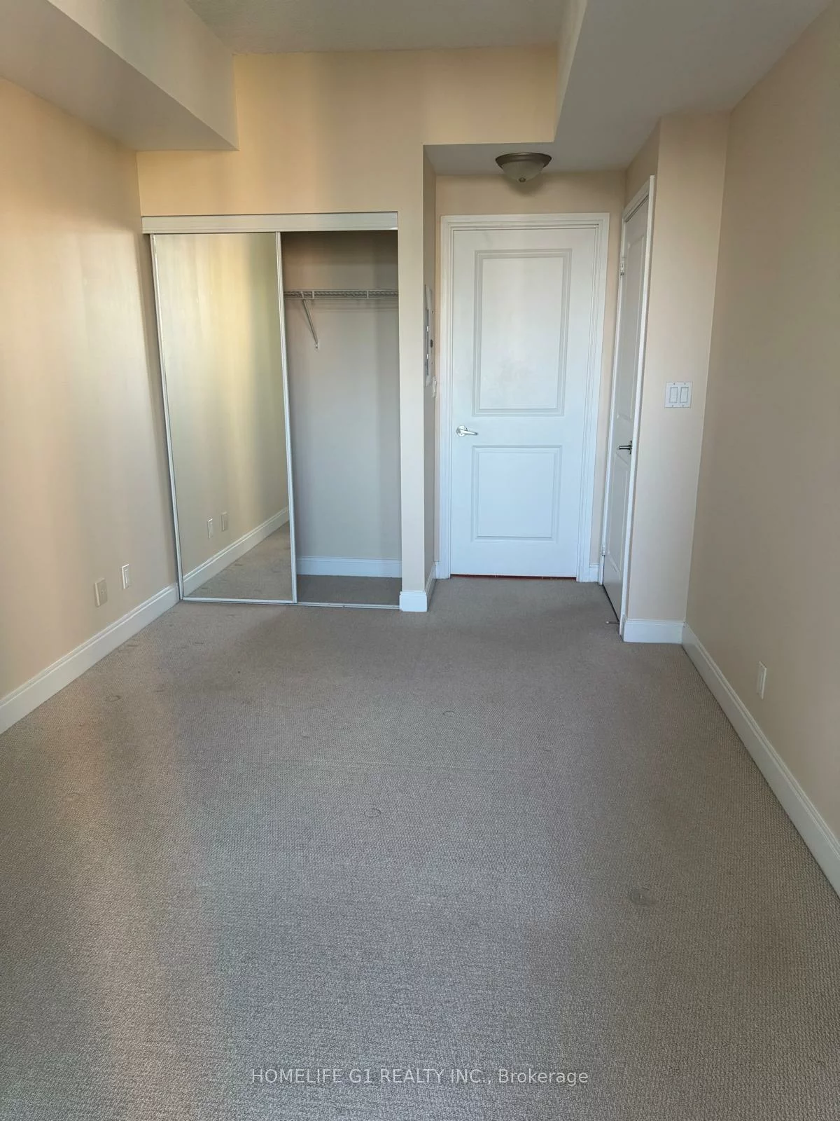 80, Absolute, City Centre, Mississauga