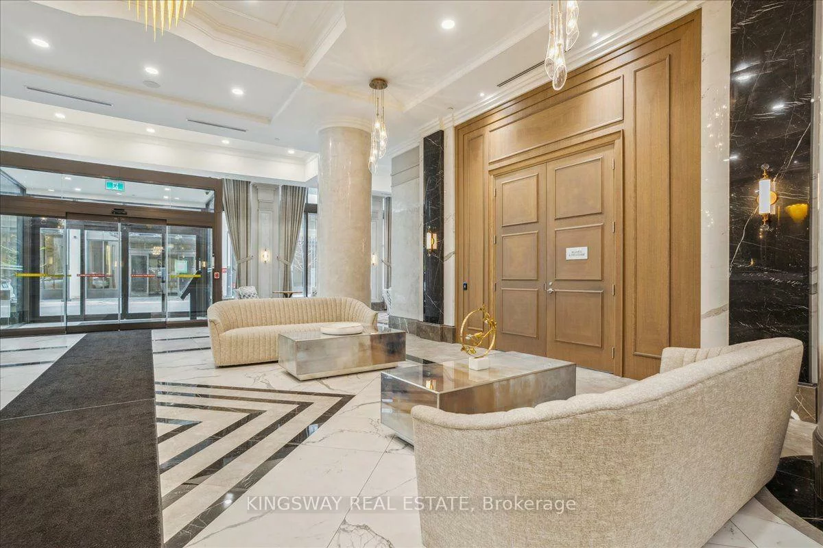 30, Elm, City Centre, Mississauga