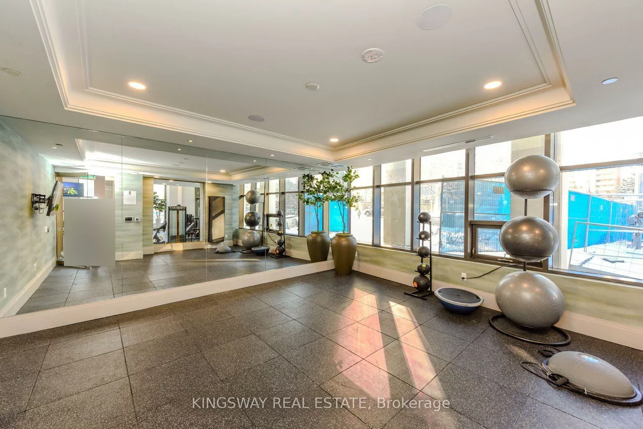 30, Elm, City Centre, Mississauga