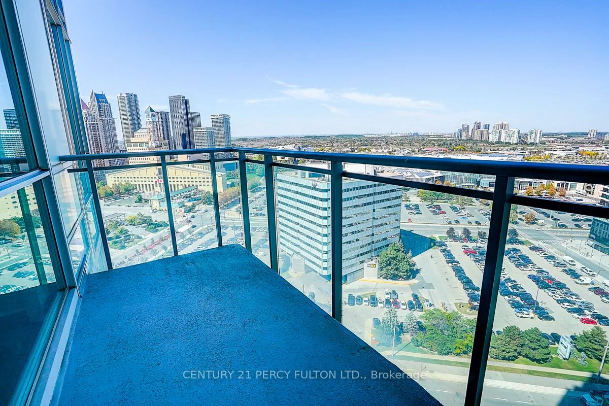 220, Burnhamthorpe, City Centre, Mississauga
