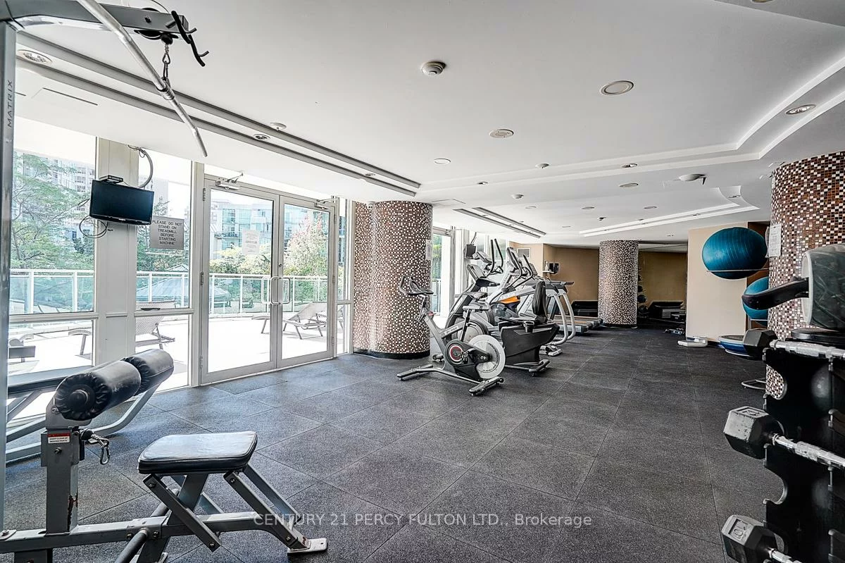 220, Burnhamthorpe, City Centre, Mississauga
