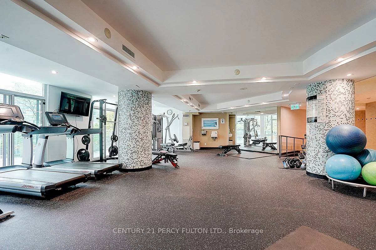 220, Burnhamthorpe, City Centre, Mississauga