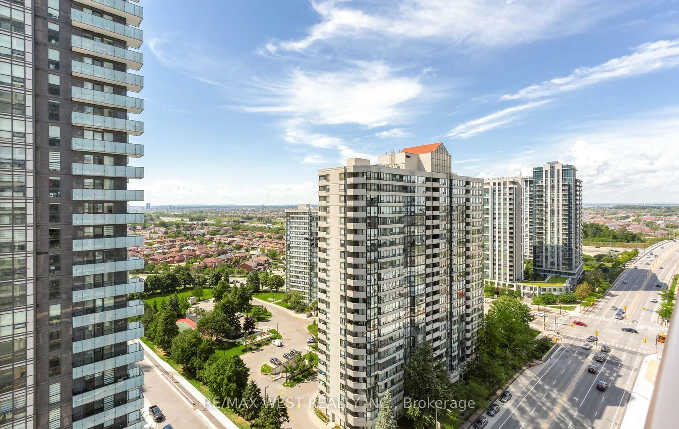 385, Prince Of Wales, City Centre, Mississauga