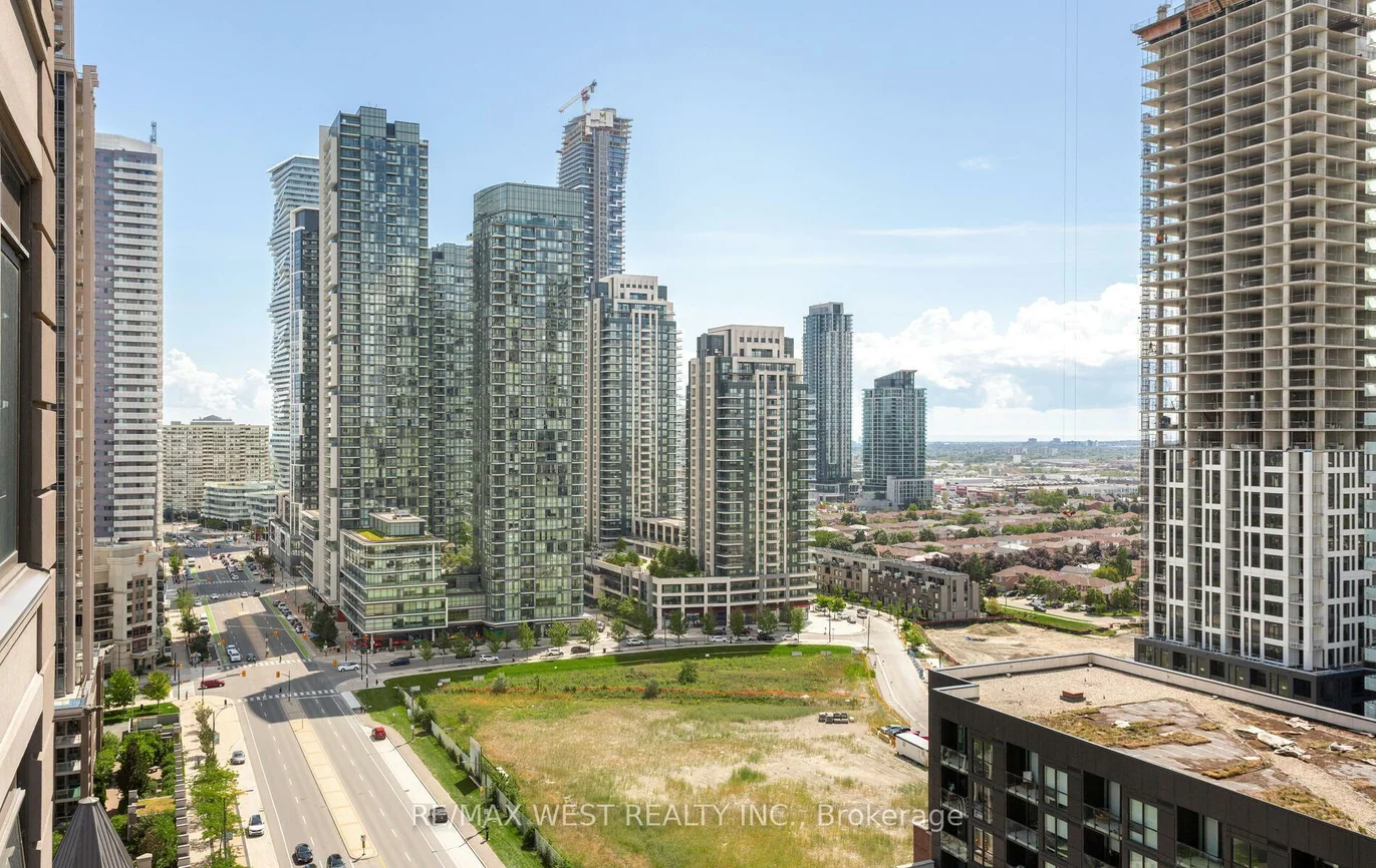 385, Prince Of Wales, City Centre, Mississauga