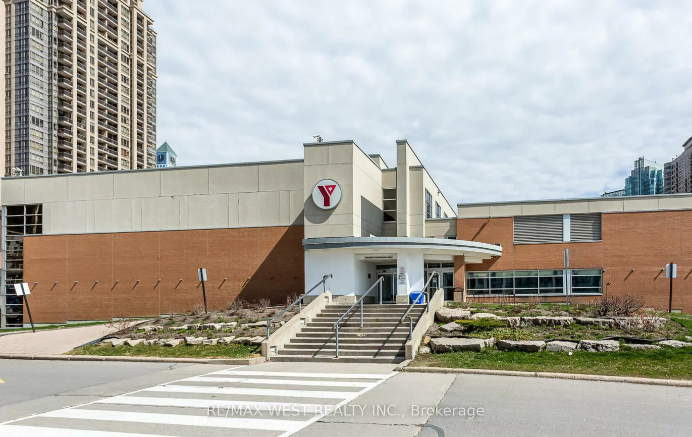 385, Prince Of Wales, City Centre, Mississauga