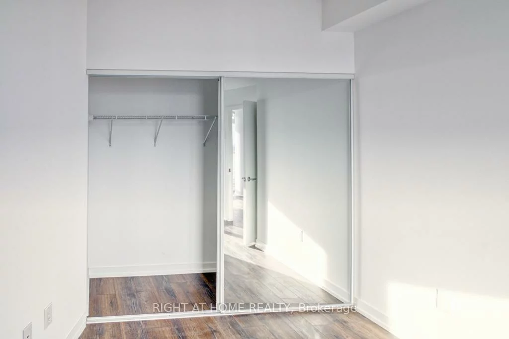 2520, Eglinton, Erin Mills, Mississauga