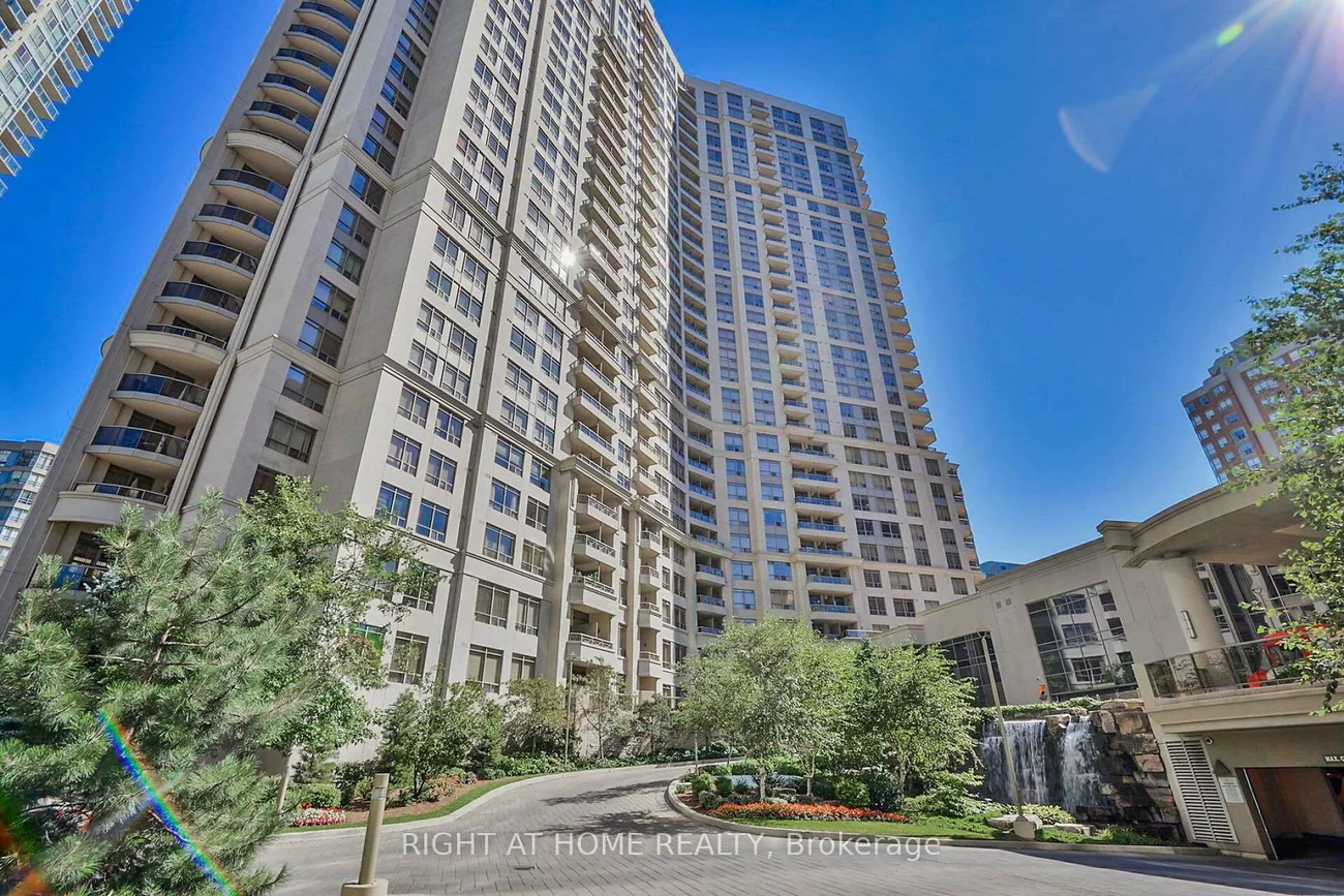 3880, Duke Of York, City Centre, Mississauga