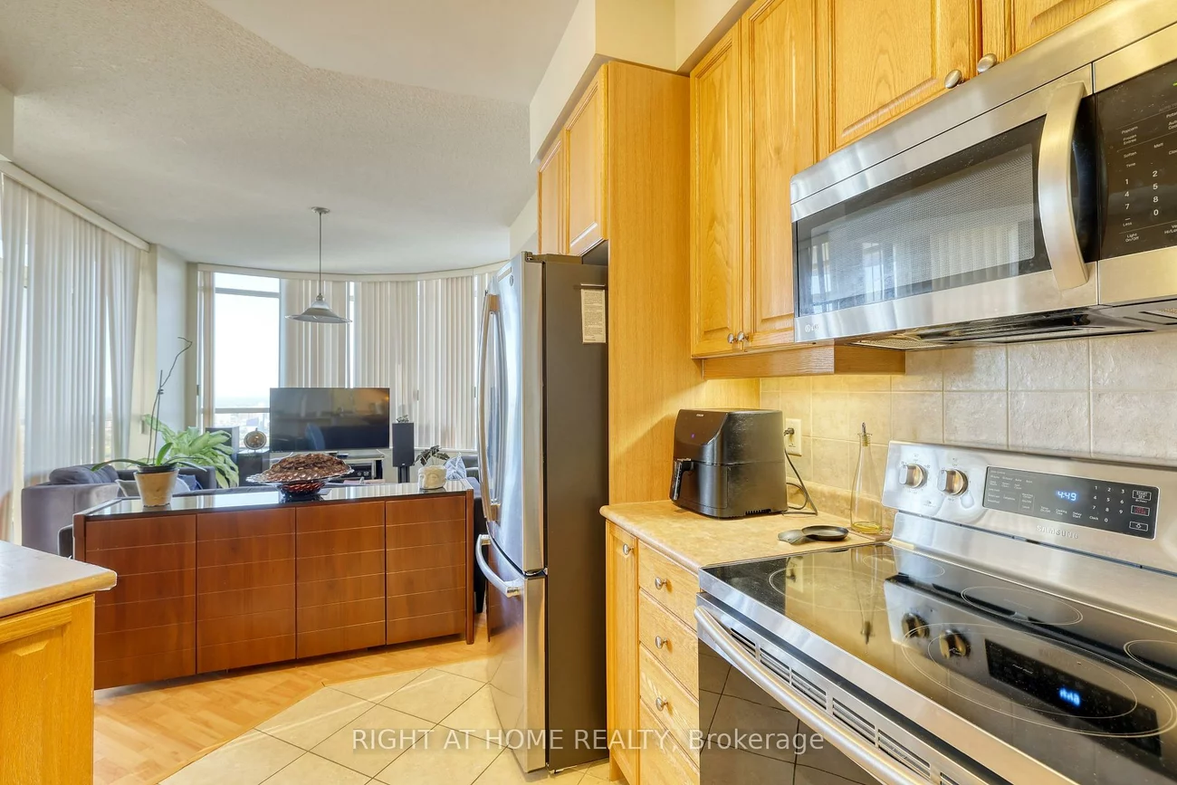 3880, Duke Of York, City Centre, Mississauga