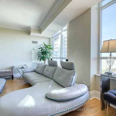 3880, Duke Of York, City Centre, Mississauga