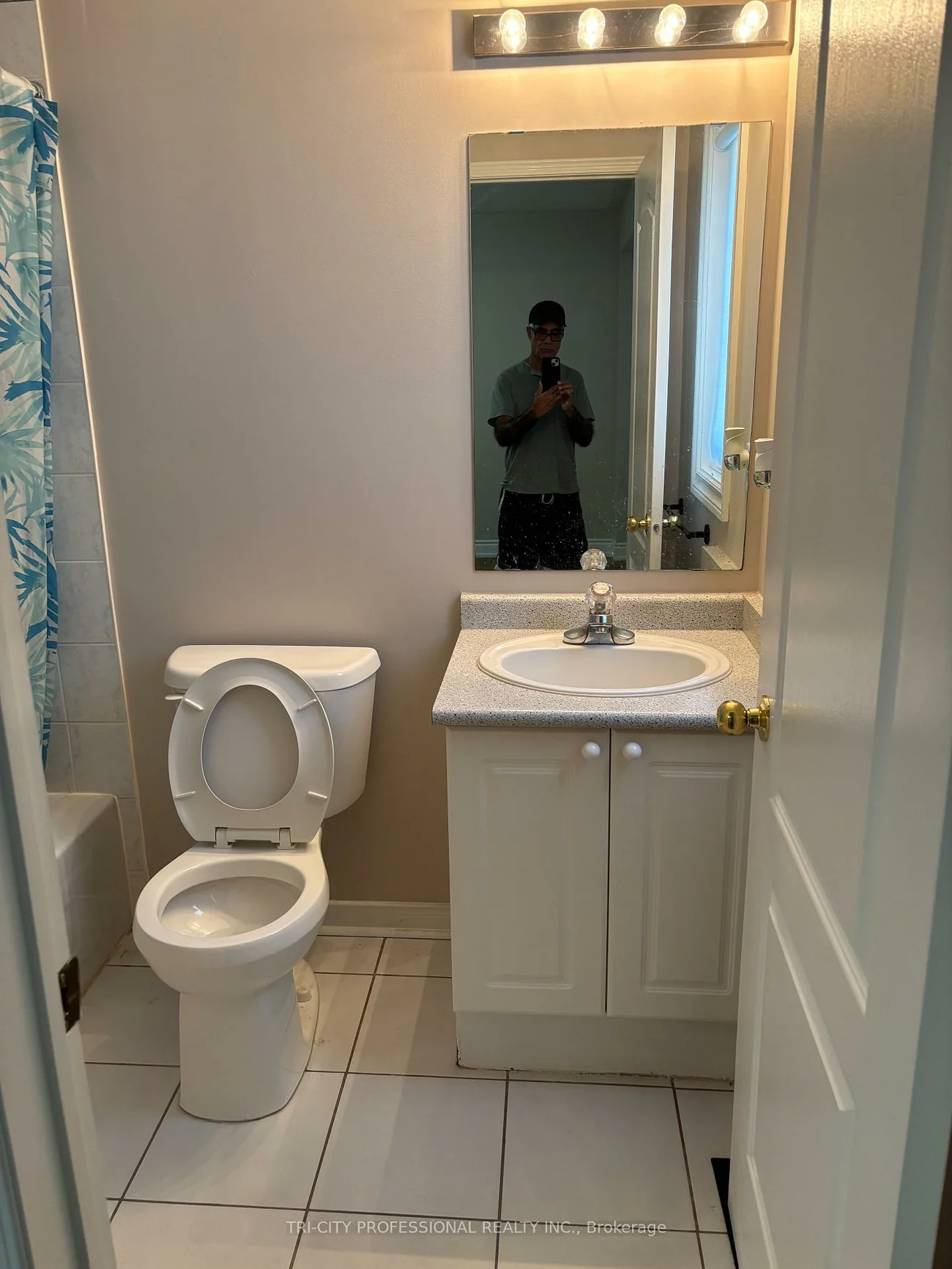 7284, Bellshire, Meadowvale Village, Mississauga