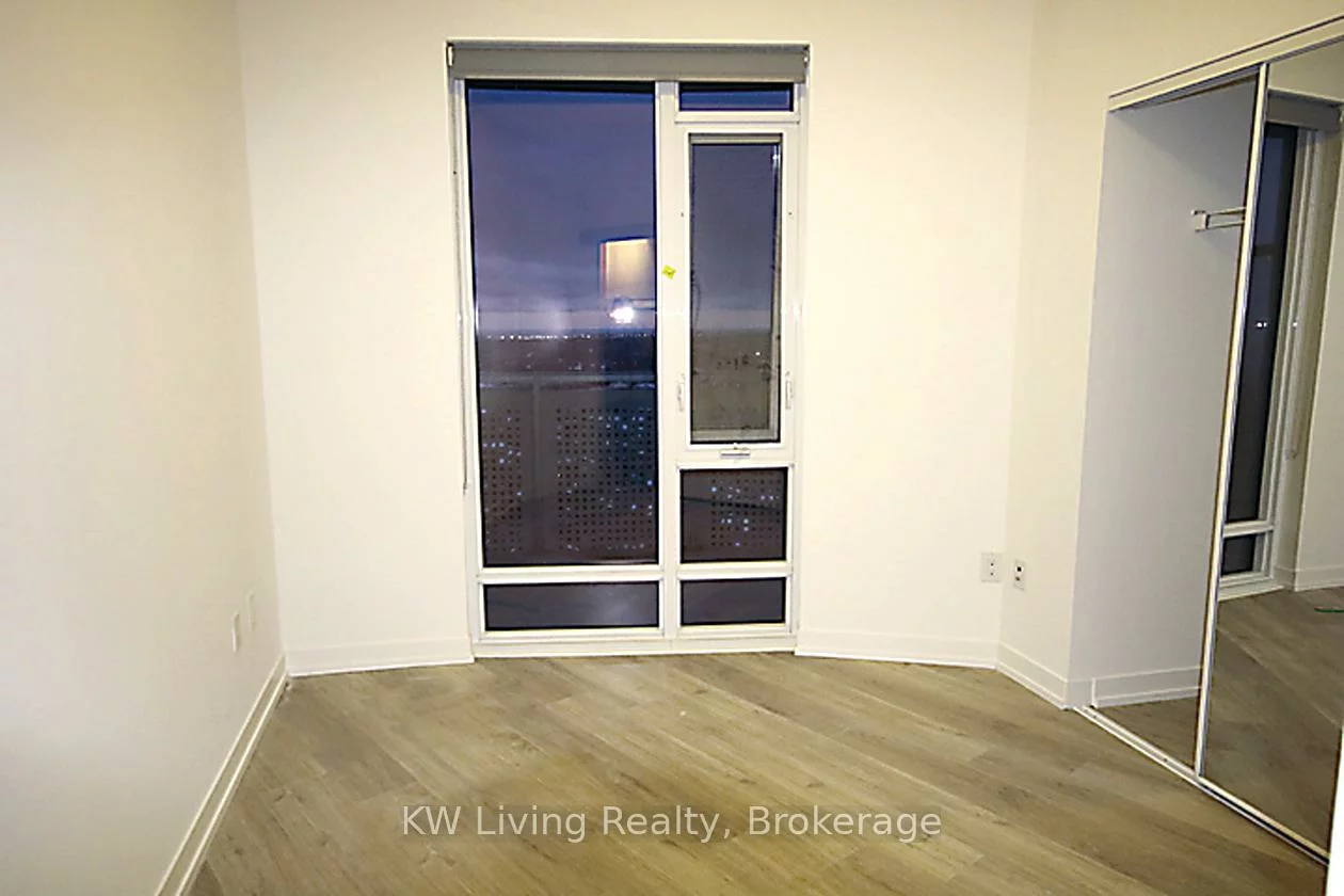 2520, Eglinton, Central Erin Mills, Mississauga