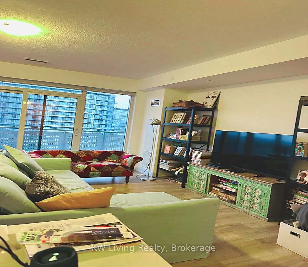 2520, Eglinton, Central Erin Mills, Mississauga