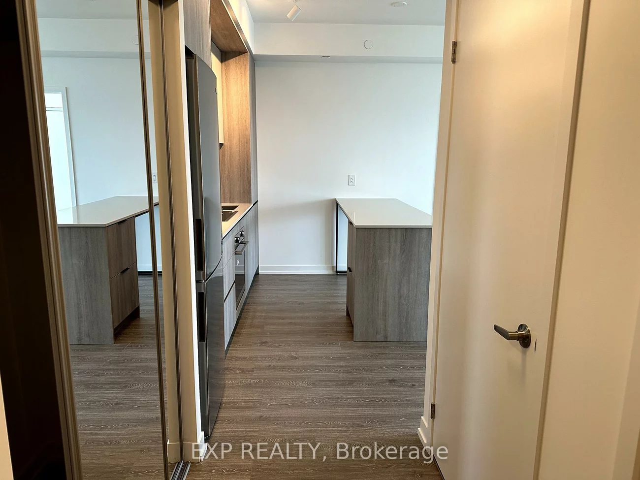 2485, Eglinton, Central Erin Mills, Mississauga