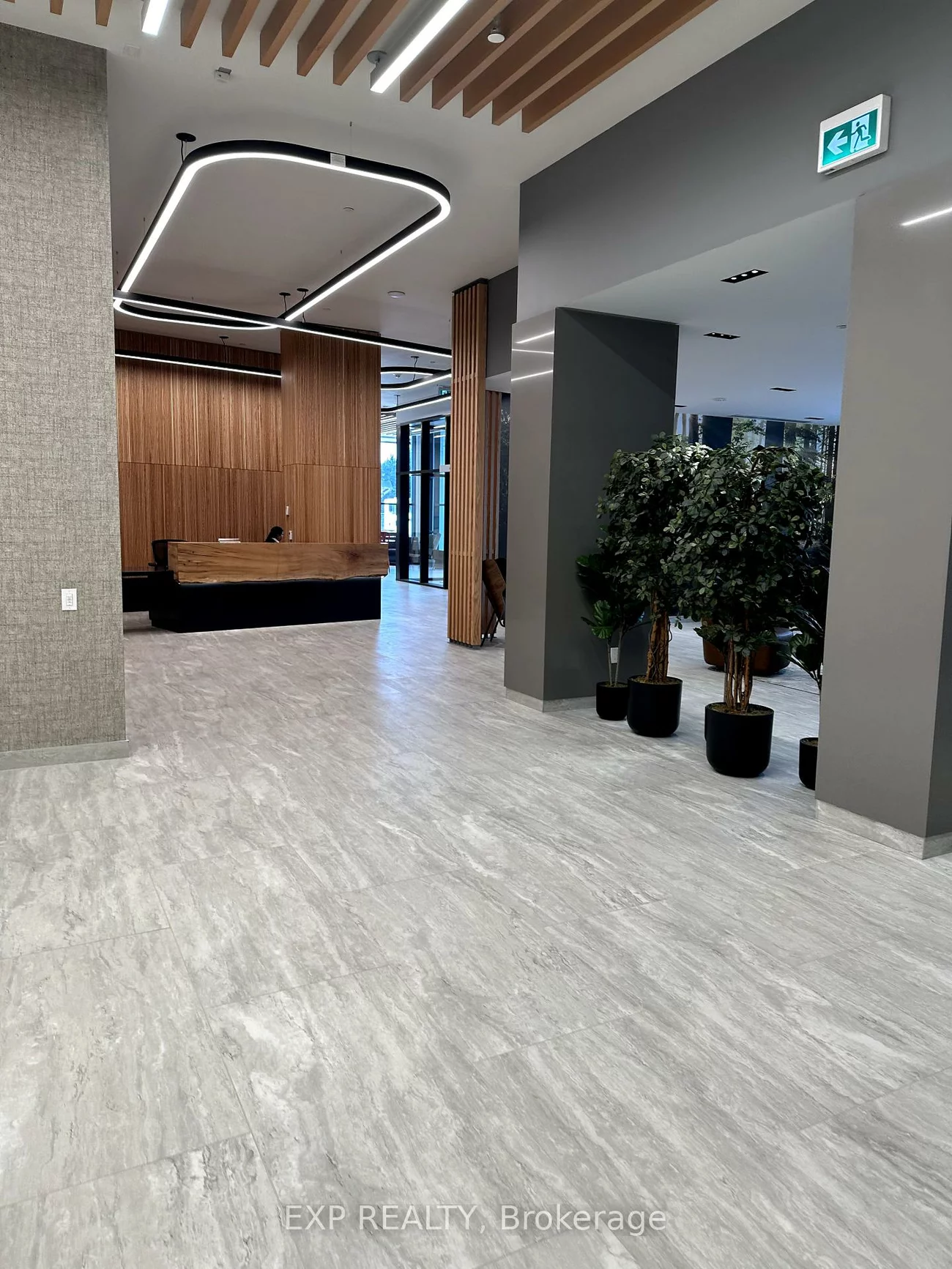2485, Eglinton, Central Erin Mills, Mississauga